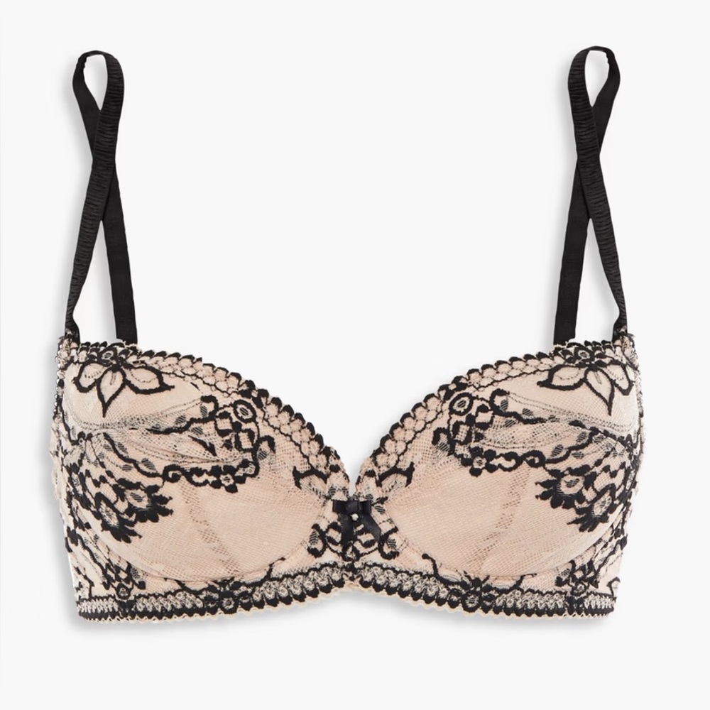 WACOAL Lace and stretch-jersey underwired balconette bra 34C